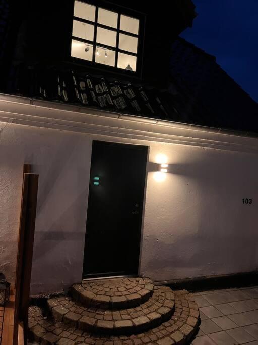 Stor Rummelig Lejlighed Med Egen P-Plads Kolding Exterior foto